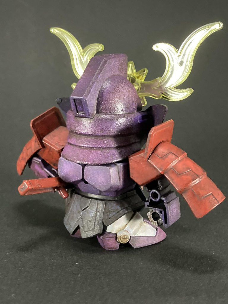 兜はイイ感じにザラつかせて質感を表現出来た気がします♨️