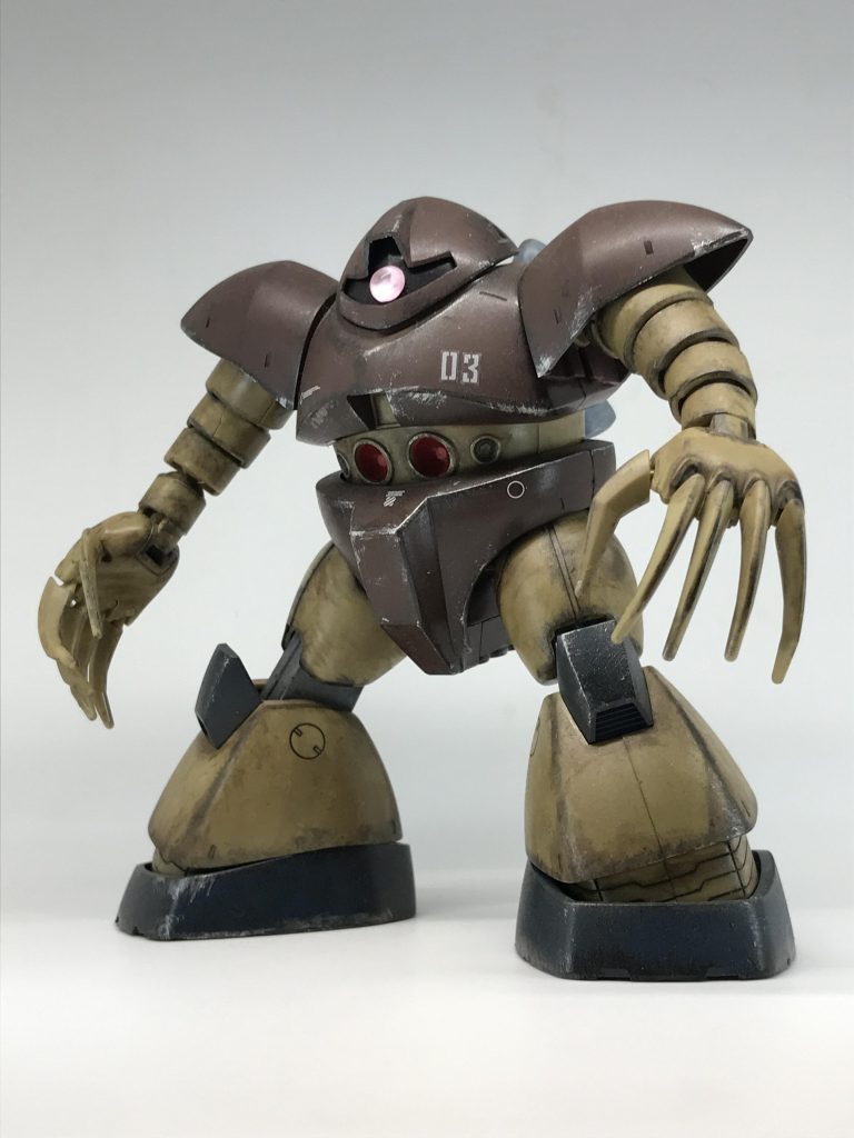 目は付属のシールを貼っていたのですが、写真を撮る際デコシールに貼り替えましたということは…このゴッグは過去作ばかりの私の…