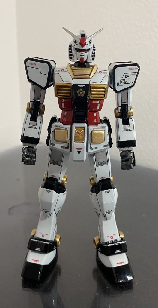 何か何も付けない方がカッコいいんじゃないかと思います。