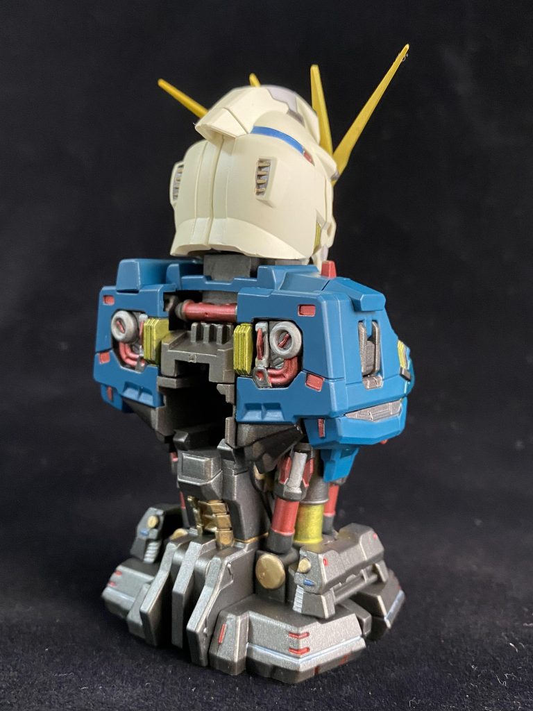 νガンダム–3枚目/制作者：ジムぽん