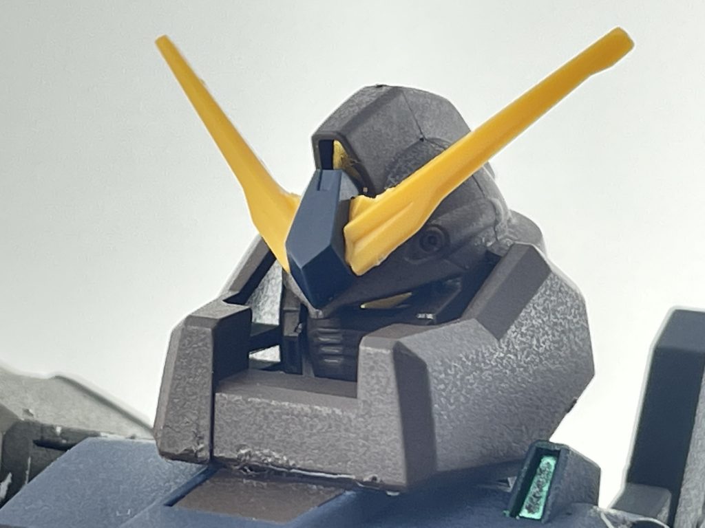 マスクパーツにEGストライクの肩アーマーここら辺はMGS2のファットマンをモチーフに