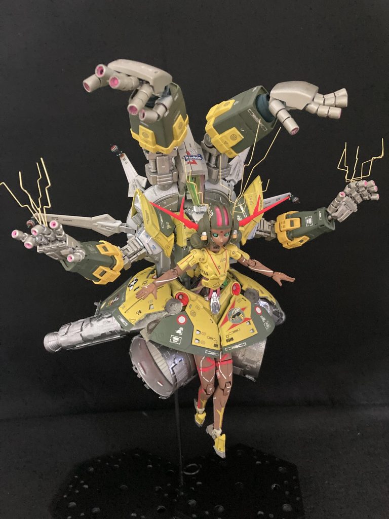 RGジオングが入手出来たので他キット製作の傍ら、じっくりと作り込んでいました^ ^