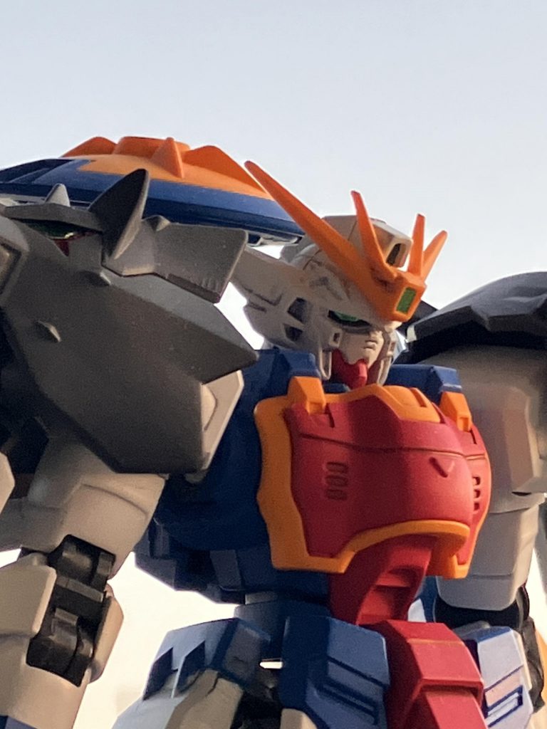 日暮れてきたクレオス 黄橙ガイア ペンキレッドブルーは調色したんですが、クレオス スカイブルーと同じクレオス キャラクターホワイト