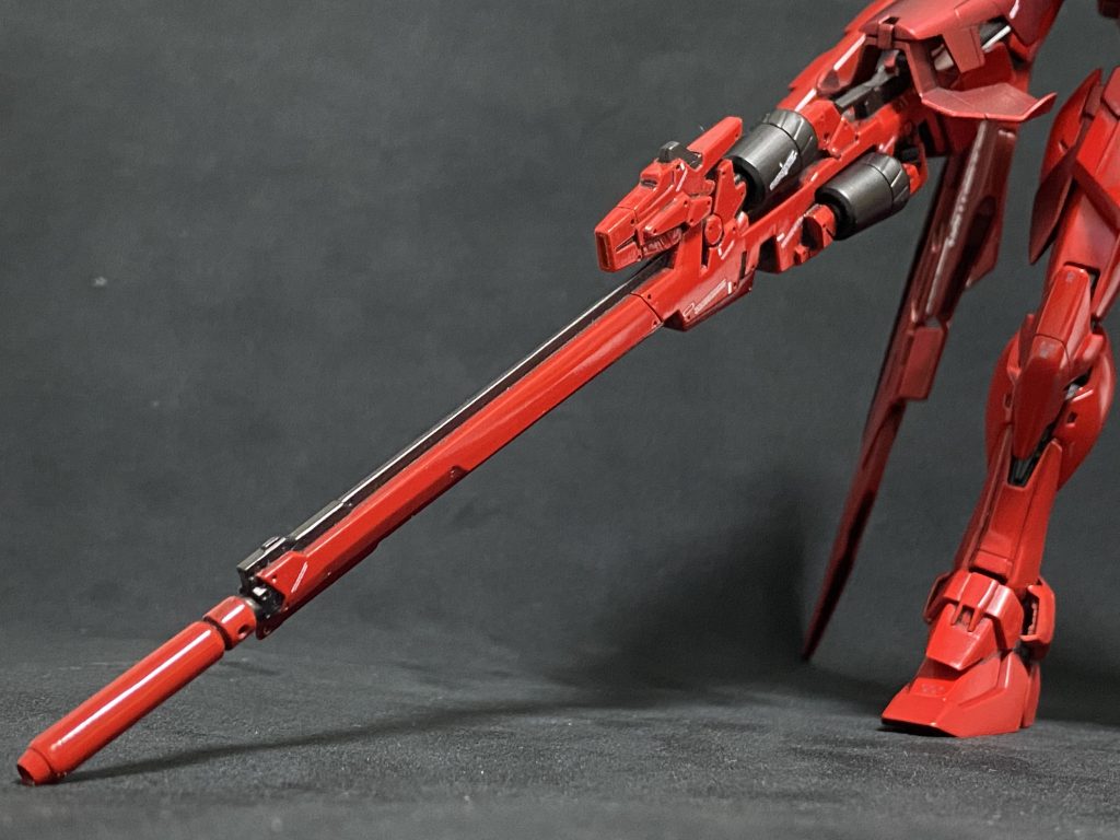 過去1番頑張った武器かも知れませんデカすぎるライフルwちまちまマスキングして塗り分けてみました！総合してたよりカッコイイですワイいつもなら諦めるデカールも二日間がんばりました汗