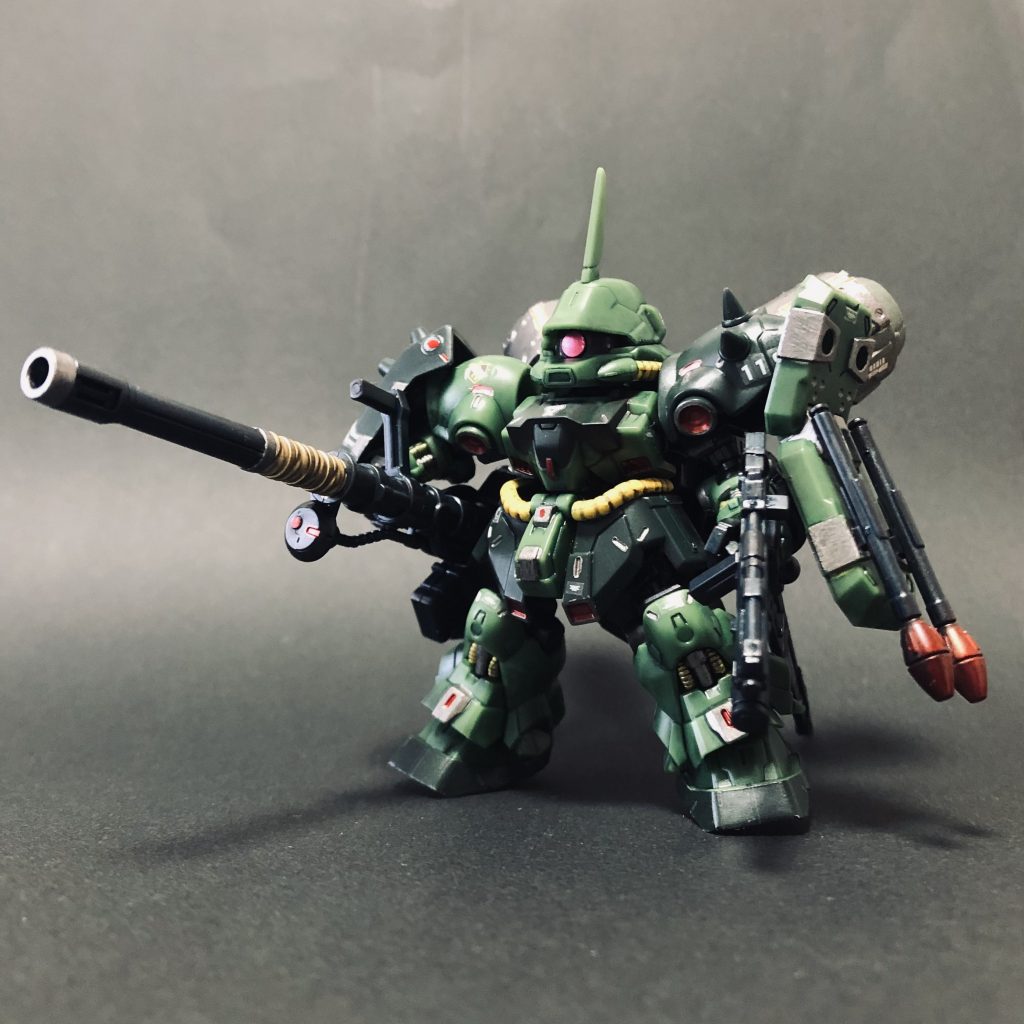 EXパーツのランゲブルーノ砲はボリュームがあって気に入りました。あと指揮官用パーツ(角付きヘルメット)が付いてくるのも◎