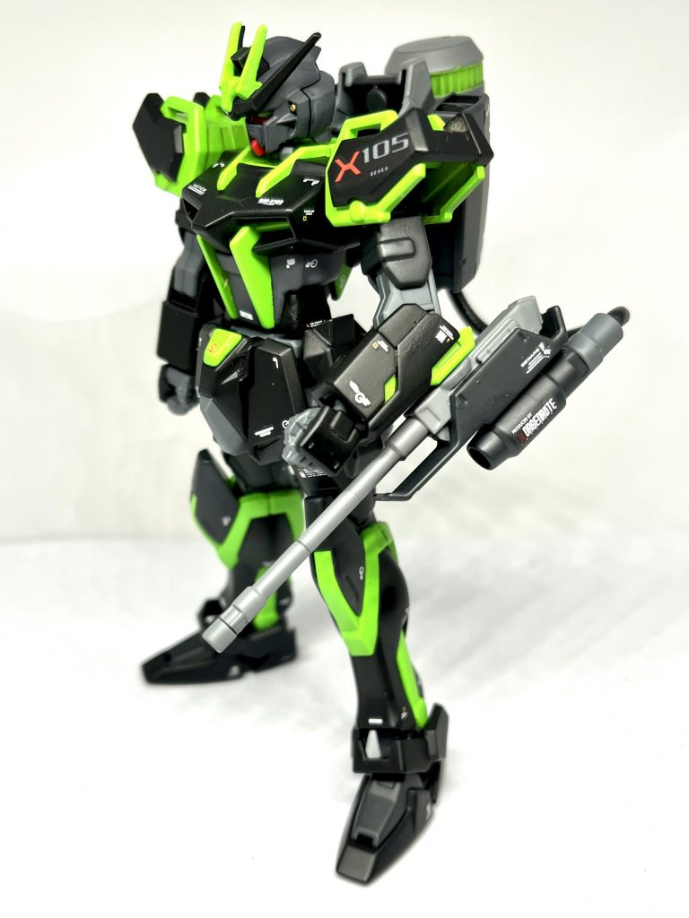 腕部装着型ビームガン装備