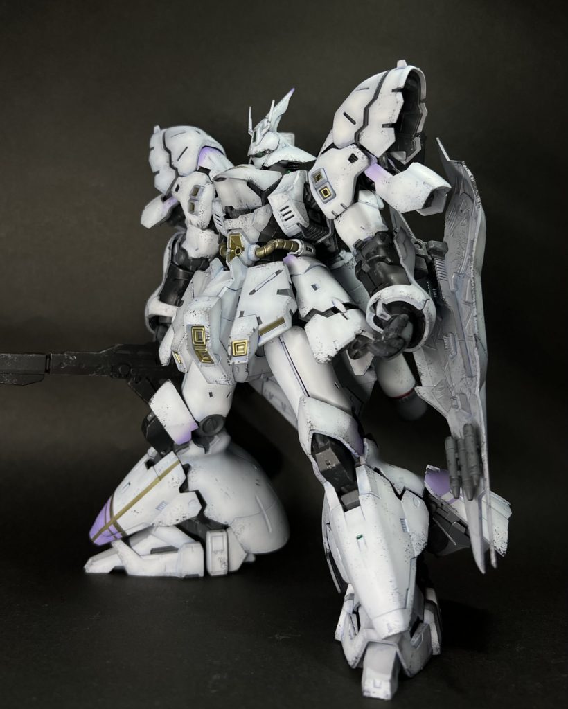 一切ヤスらない、NOヤスリモデリングです。塗装もフレームは塗らず、外装だけ。