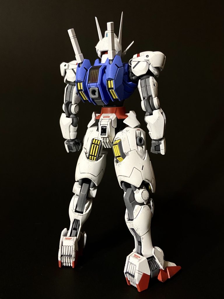 素立ち。後述しますがあれこれ弄って立ちポーズが決まるエアリアルを目指しました。