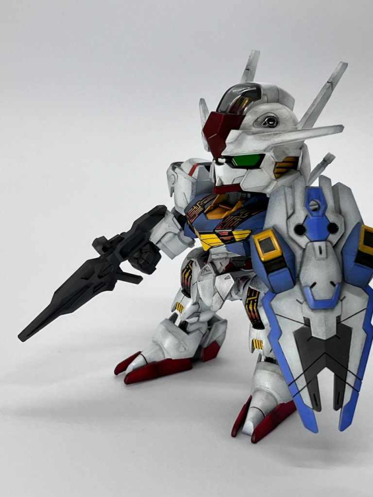 塗り分け諦めてシールのところもありますw