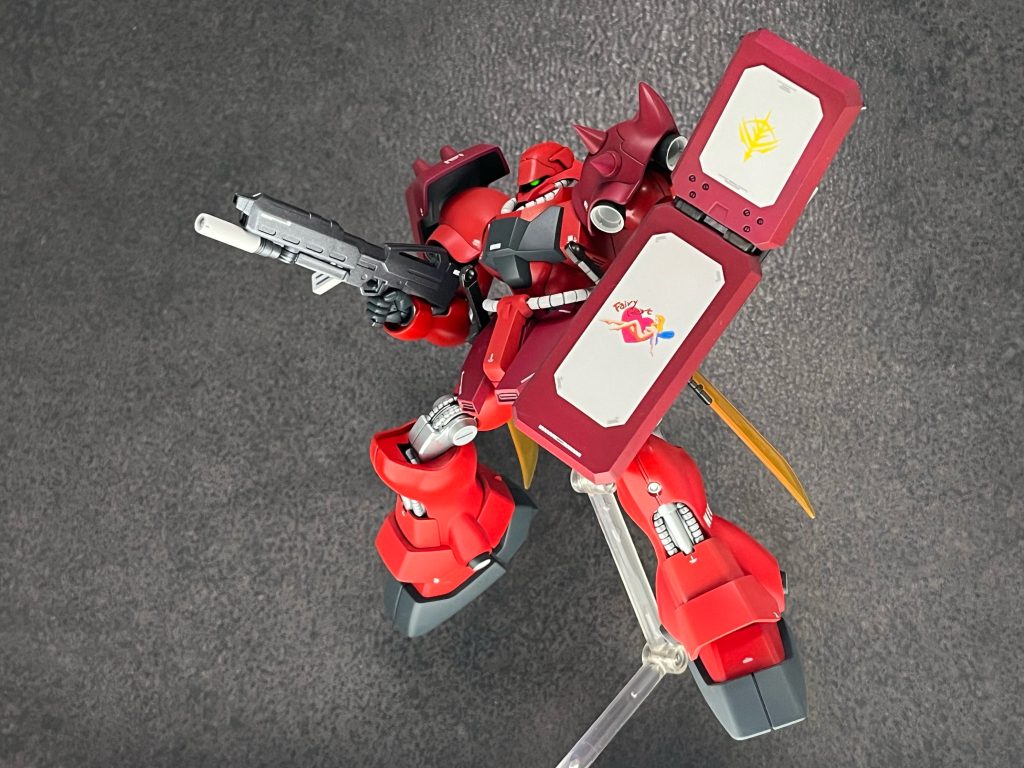 最後に友人こと　ばにら君(https://mobile.twitter.com/BANIRA_kirie）に作ってもらった「だーさわ専用ギラドーガ」ですー！マジかっこいい٩(๑❛ᴗ❛๑)۶みなさん今年もお世話になりました！私生活では資格試験に合格できたので、来年はもっとガンプラを投稿していきたいと思います！来年もよろしくお願いします╰(*´︶`*)╯