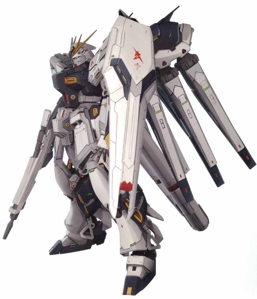 神キットと評されるだけあって、自分も物凄くカッコイイキットだと思いました。アニメ塗りするには、恐ろしい物量でしたが😅