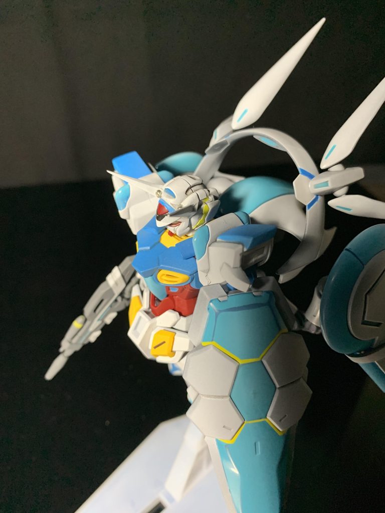 エメラルドブルーはもう少しハイライトをきつめにしても良かったかもと思ったり。
