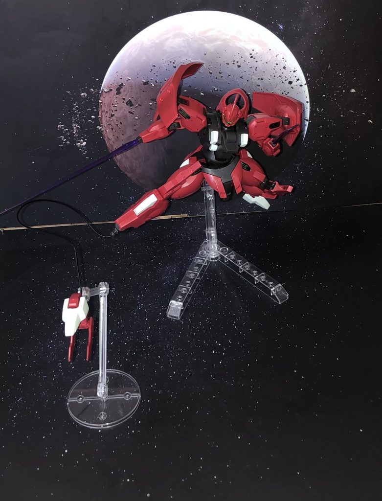 劇中でまさかの披露、脚部クローも再現！