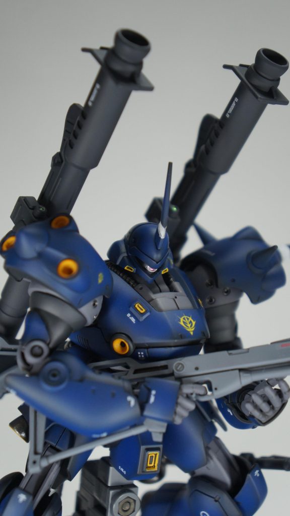 アップ某YouTuberさんがご愛用されているMr.COLOR GX スーパースムースクリアーを初めて使いましたが、しっとりした表面が非常に質感よく、驚きました。通常のフッ素が入っていない艶消しよりもやや半光沢に近いですが、これはこれでよいですね。（塗り方の問題かも知れませんが）