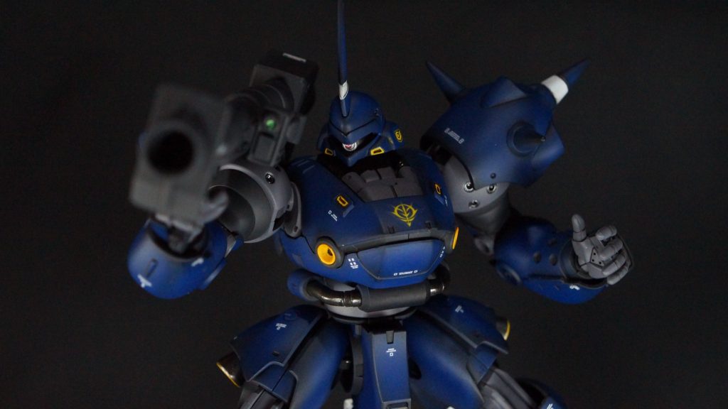 スカーレット隊をせん滅した最後の一撃！モノアイはディテールアップパーツを使って置き換えています。バズーカのスコープ部もHアイズを使いました。