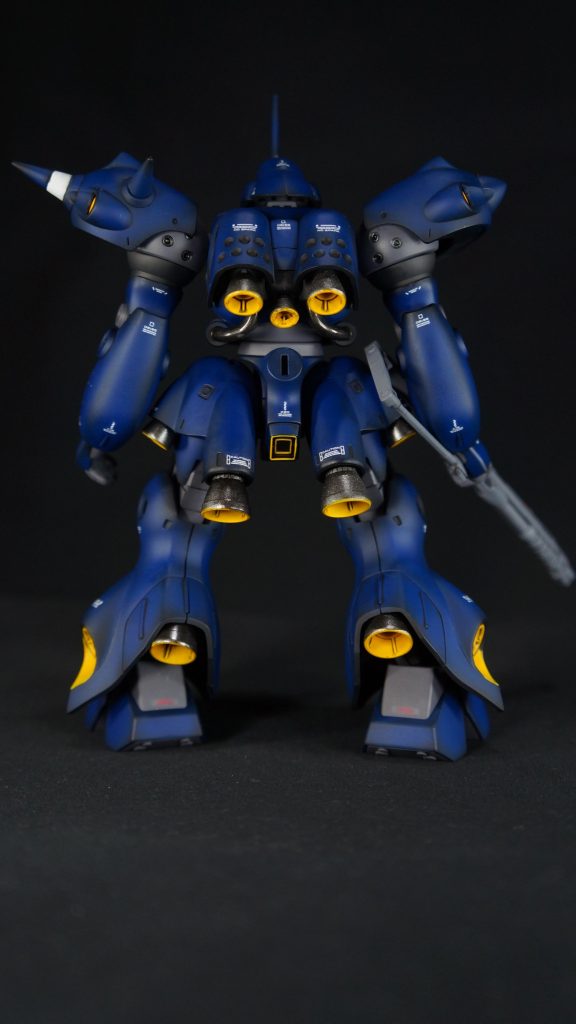 背面（ショットガンのみ装備）