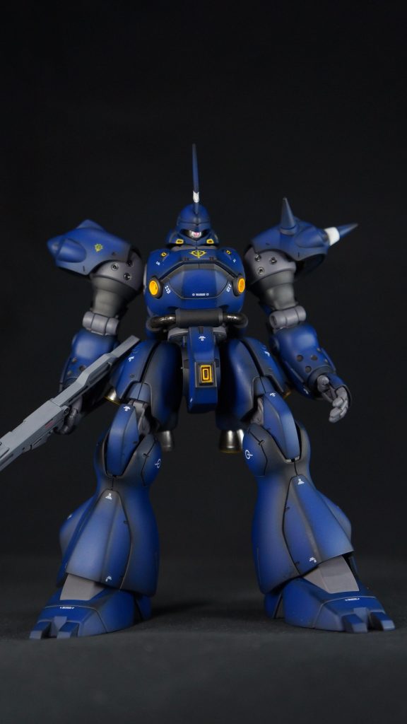 正面（ショットガンのみ装備）