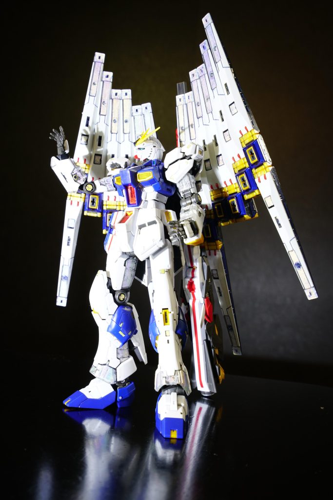 イベントポーズもバッチリロングレンジフィンファンネルによる安定性は、ポージングの幅を広げますね。