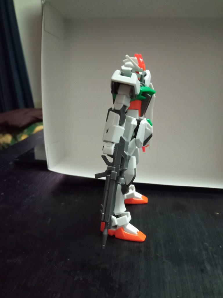 右(ライフル装備)