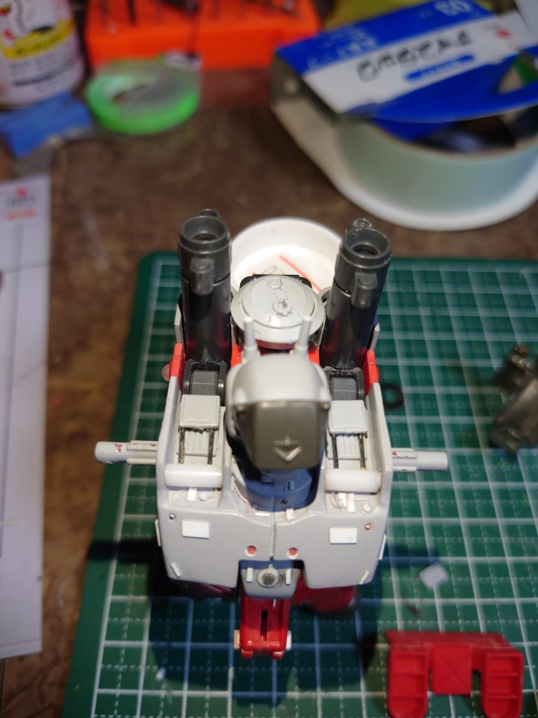 キャノン下の虫ピンやらでディテール追加