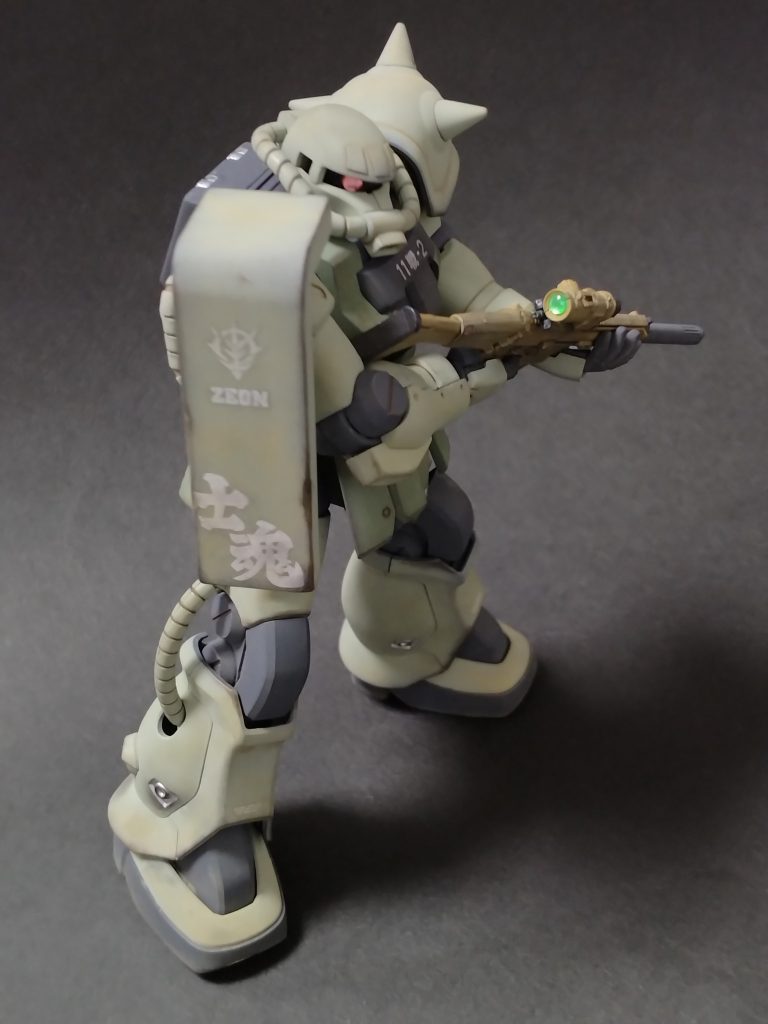 あれは?白い06⁉