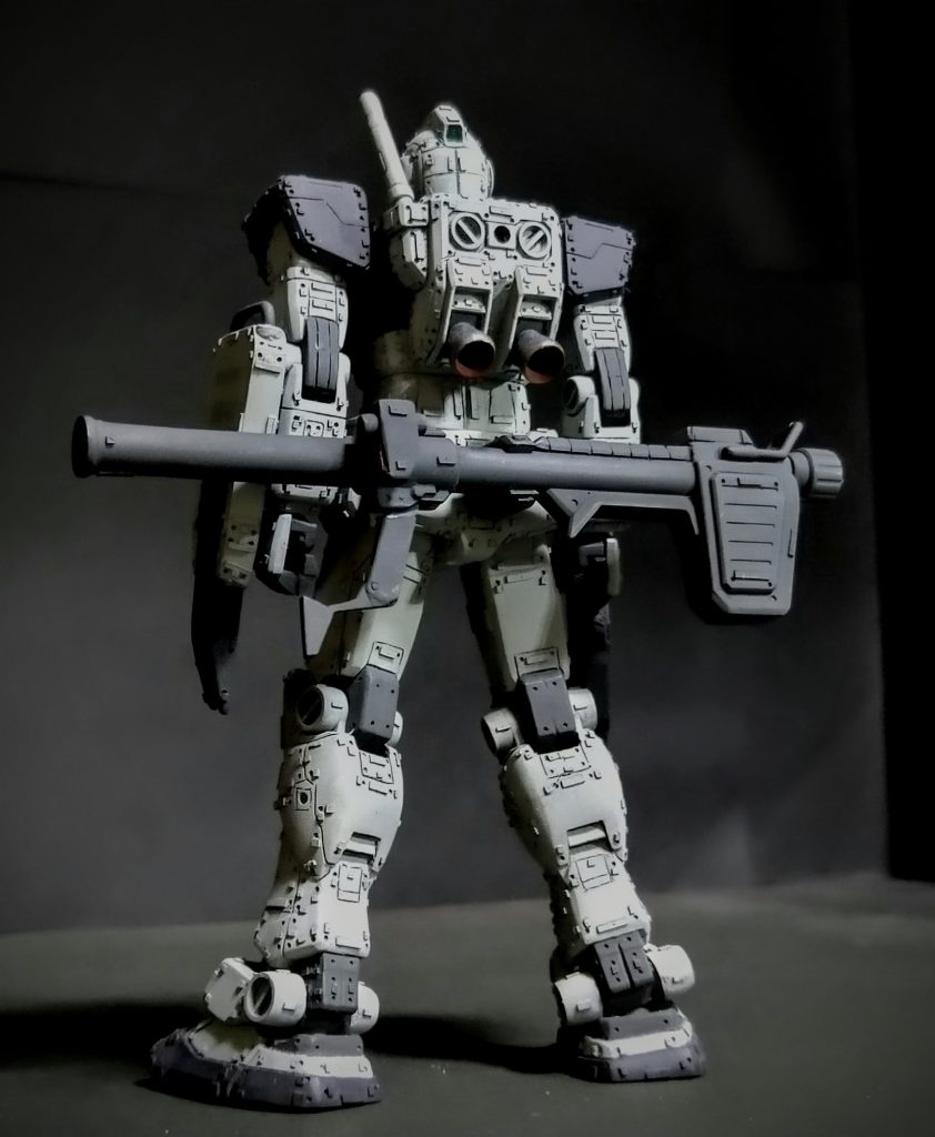 とてもベースがFGガンダムとは思えませんが胸のインテーク周りでわかりますね。