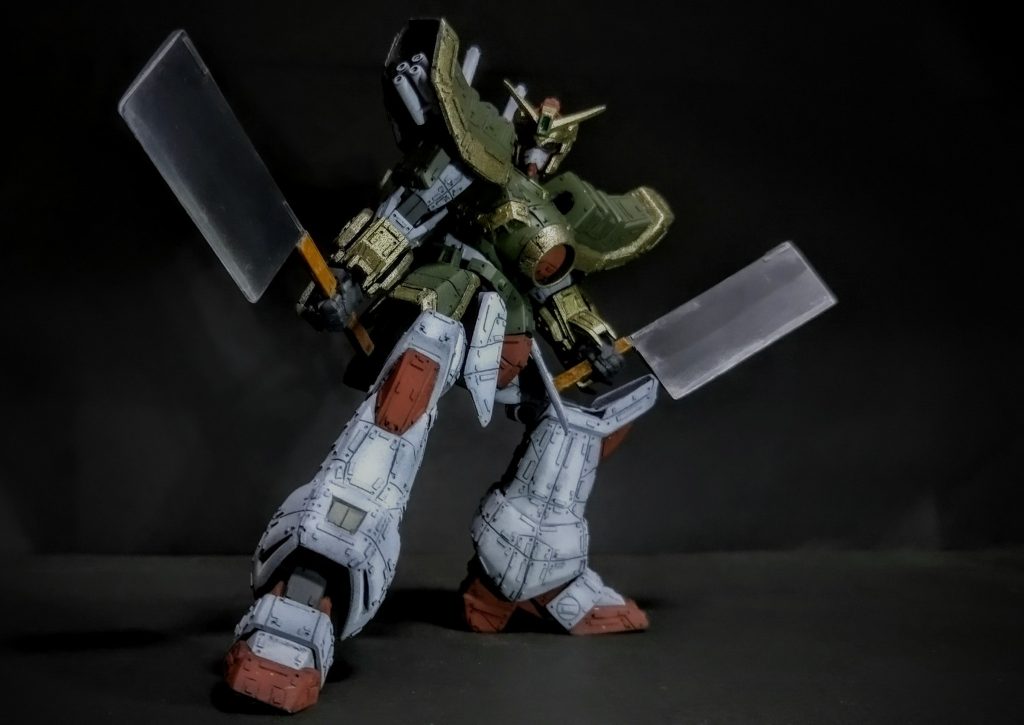 かれこれ三週間かかりましたがなんとか完成しました😊このシリーズ何かと武器が少ないので毎度苦労してます💦💦今回は悩んだあげくに本当なら青龍刀だと思いますが、敢えて中華包丁にしてみました😊😊