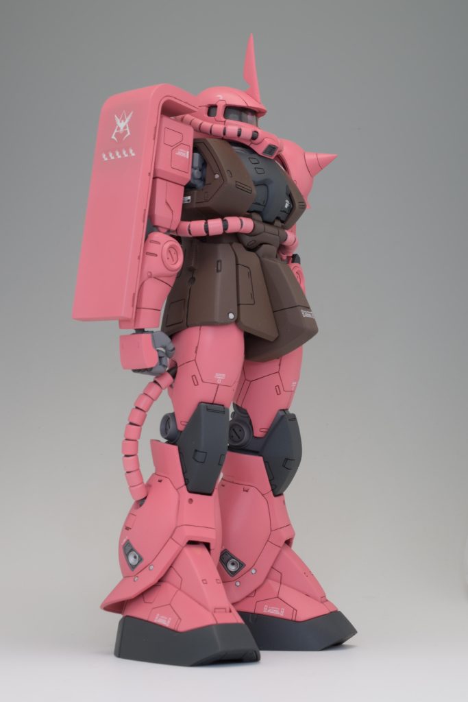 素立ち正面。とてもバランスの良いキットだと感じました。