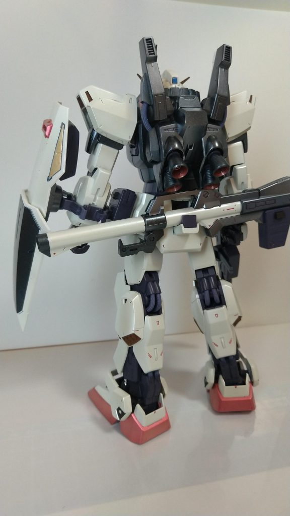 ガンダムマーク２–3枚目/制作者：鈴木 英介