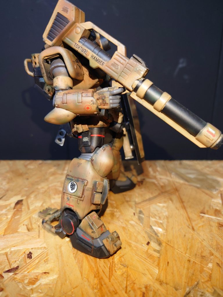 武器はレールガンをチョイス