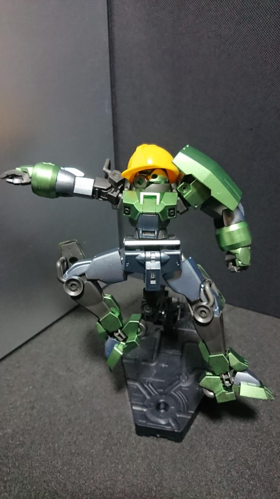 やってみたかった事(エアリアルは)ガンダムじゃないから、「ヨシッ！」・・・さすがに無理がありました。