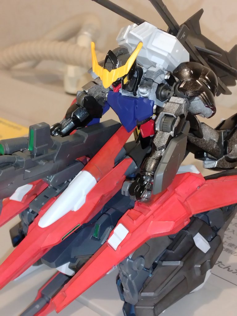 ラブライブ虹ヶ咲学園スクールアイドル同好会・ビルドワールドの機体です。