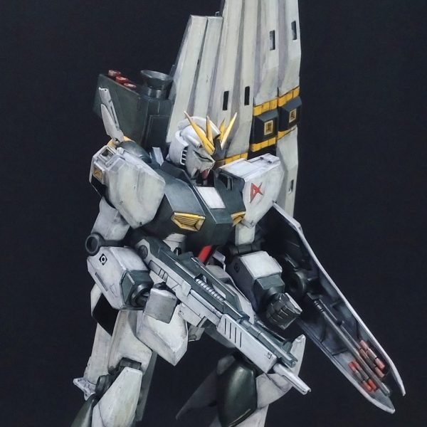 1/100νガンダムボックスアート風味