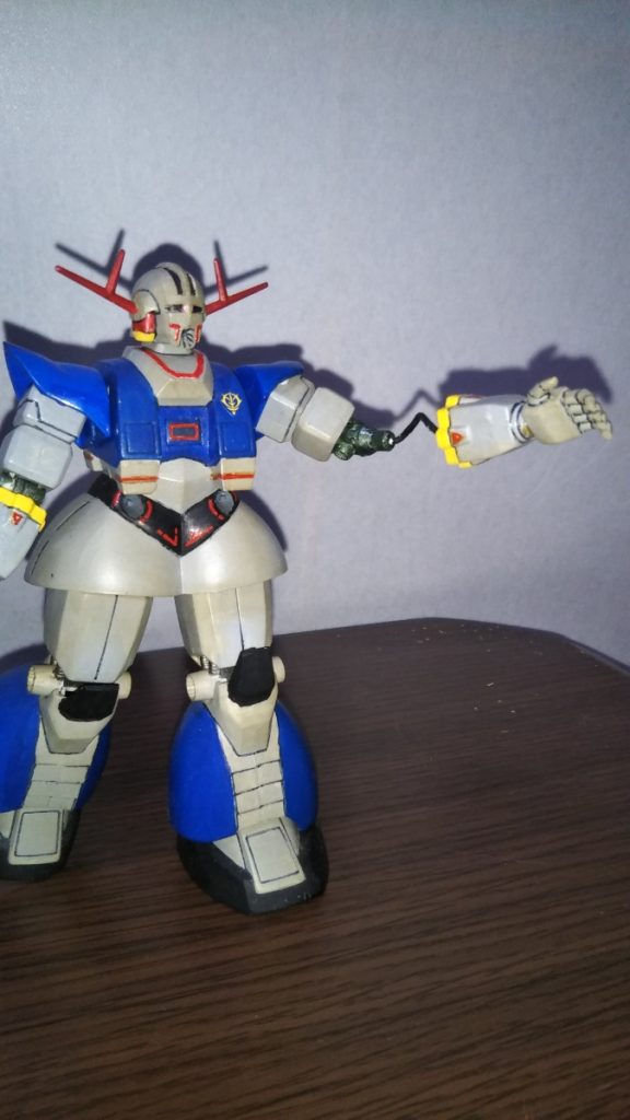 最後までご覧いただきありがとうございました。 大晦日、12月31日といえば「ア・バオア・クー最終決戦の日」ということで、2022年最後の投稿にはこちらのキットをチョイスしました。 なんでも来年は「MSV40周年」の年だそうなので、そういう意味でも今年の締めくくりにふさわしいキットをチョイスできたかな、と思っています。 最後になりますが、本作品をご覧になっての感想などいただけますと幸いです。 さて、今回も少しお知らせがあります。 次回の完成作品投稿なのですが、私の60投稿目記念作品として、今年の夏に開催できなかった「夏だ!水着だ!!水陸両用モビルスーツだ!!!」という、私が毎年夏に(勝手に)おこなっていた企画を実施したいと思います。 投稿する作品は鋭意製作中(つまり完成はまだまだ先・・・)なので、どうぞ来年もよろしくお願いいたします。 それでは、良いお年を!!