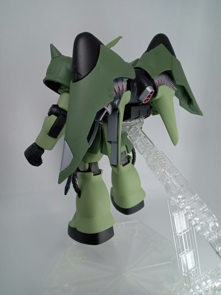 ♯2　これがジオン軍のザク?!–4枚目/制作者：雪下にんじん