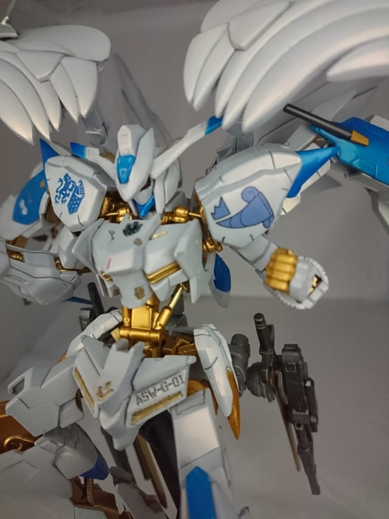 あと、バエルの羽根に設定にあったレールガン?なのかな…画像見かけたので、最後に作りました。それっぽければまあいいかなくらいに