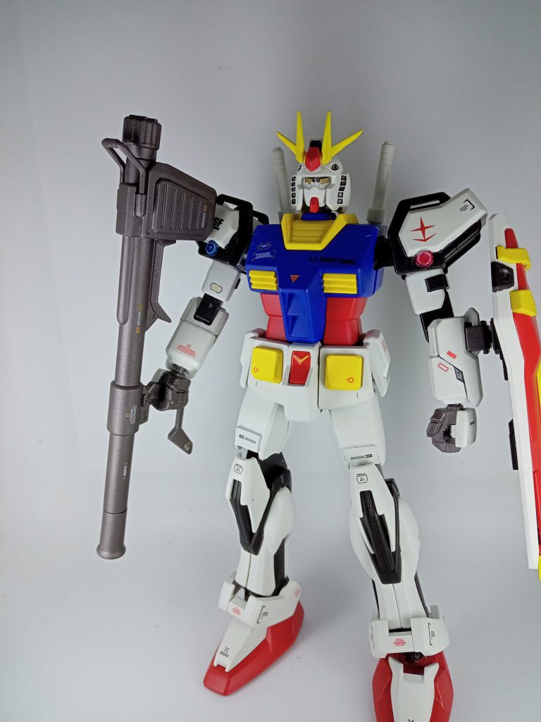 ハイパーバズーカはガンダムのものを