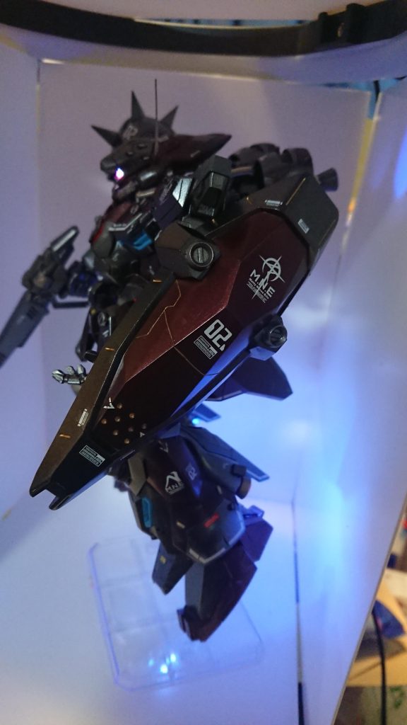 飛んでいるように今度撮影して見ます。