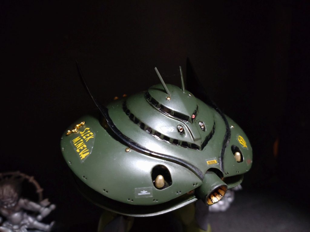 デコデコシールビグザムにメインカメラは有る派なので、ちっこいのつけました。