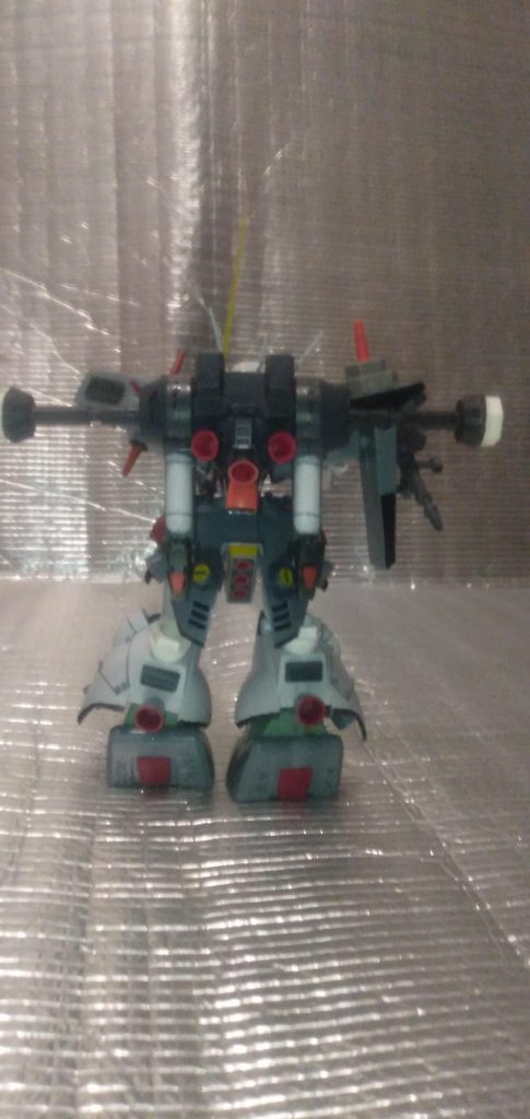 電子戦に対応するために、アンテナをつけました。