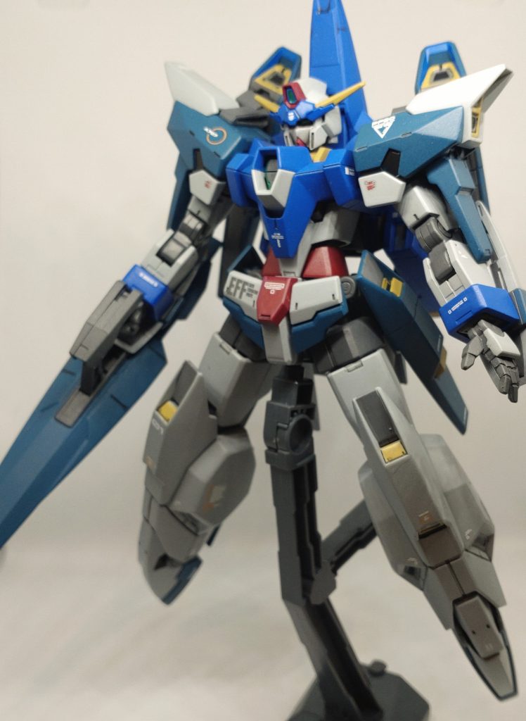 レッドの部分をダークブルーに変更。