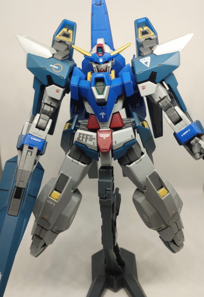 デカールを多めに貼って情報量アップしました。