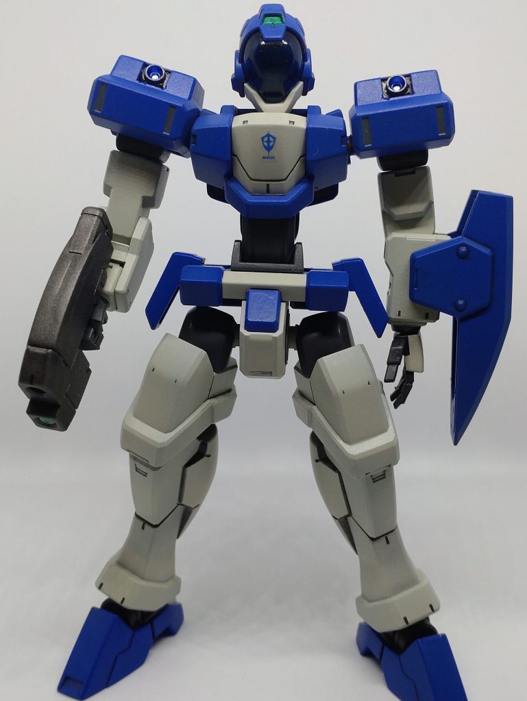 胴体の接続部で1㎜程度延長しました。