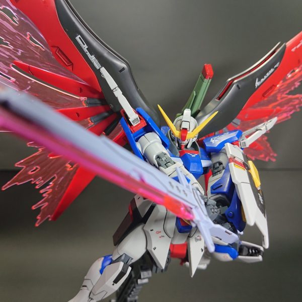 デスティニーガンダム