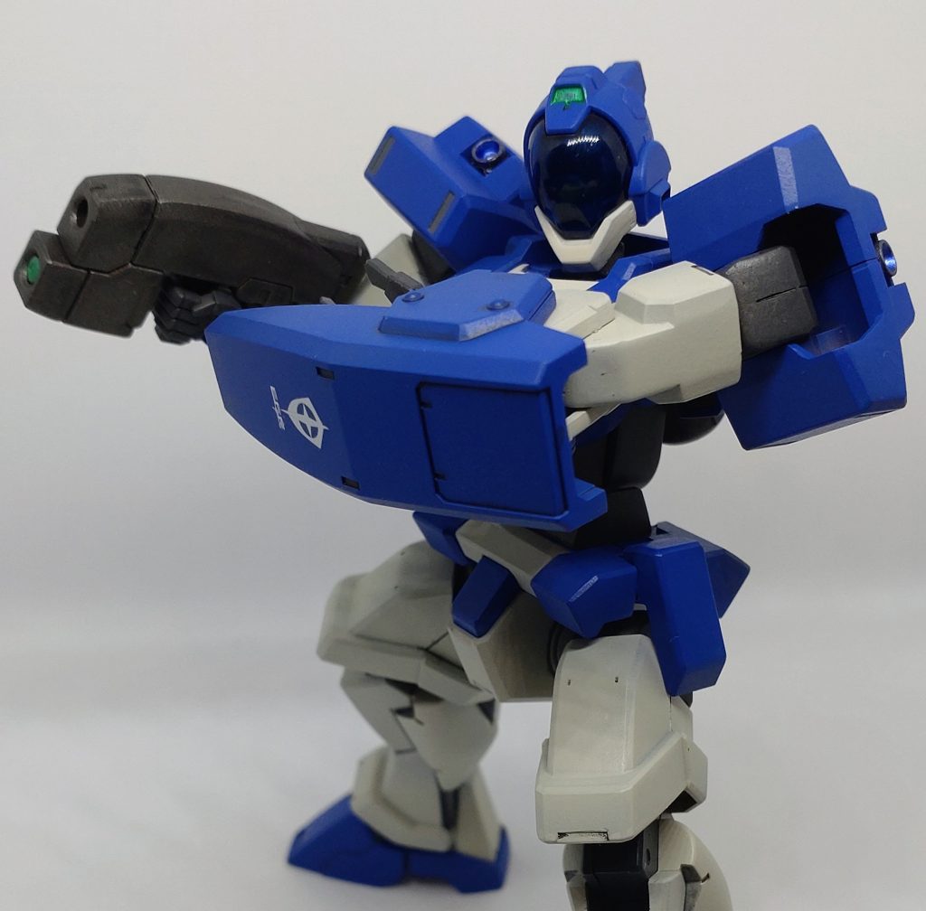 今回はデカール控え目。