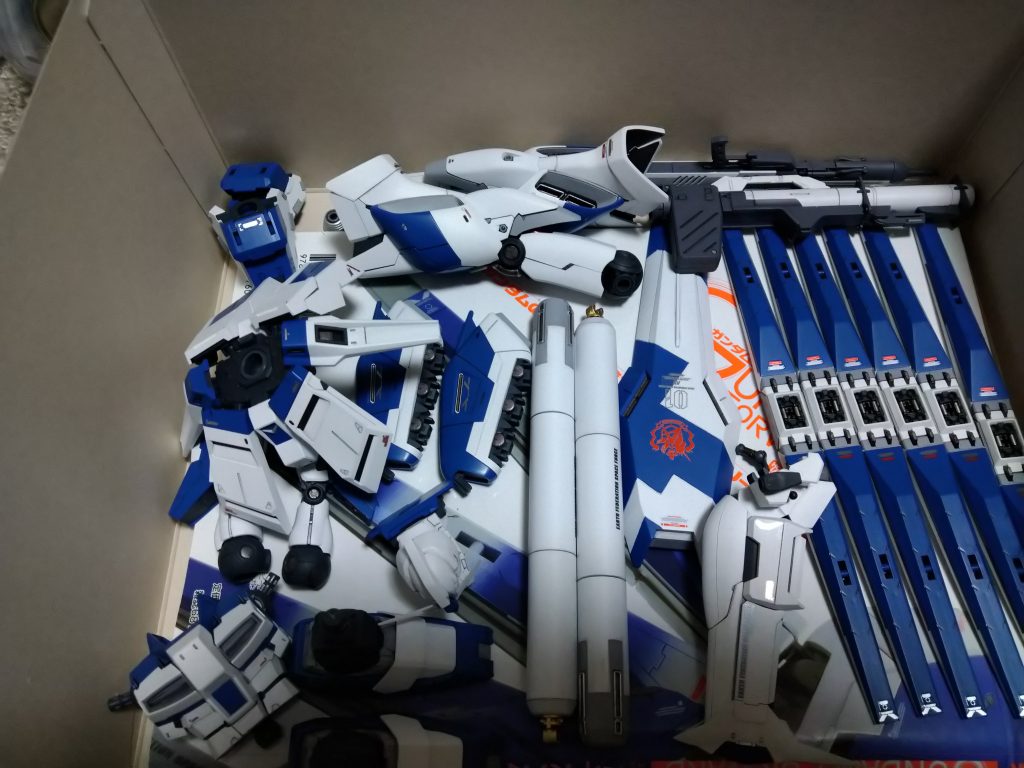 武器までくさらずちゃんと製作出来ました。本体の色分けはほどほどですが、ホワイトサフとグレーサフの手抜きです。