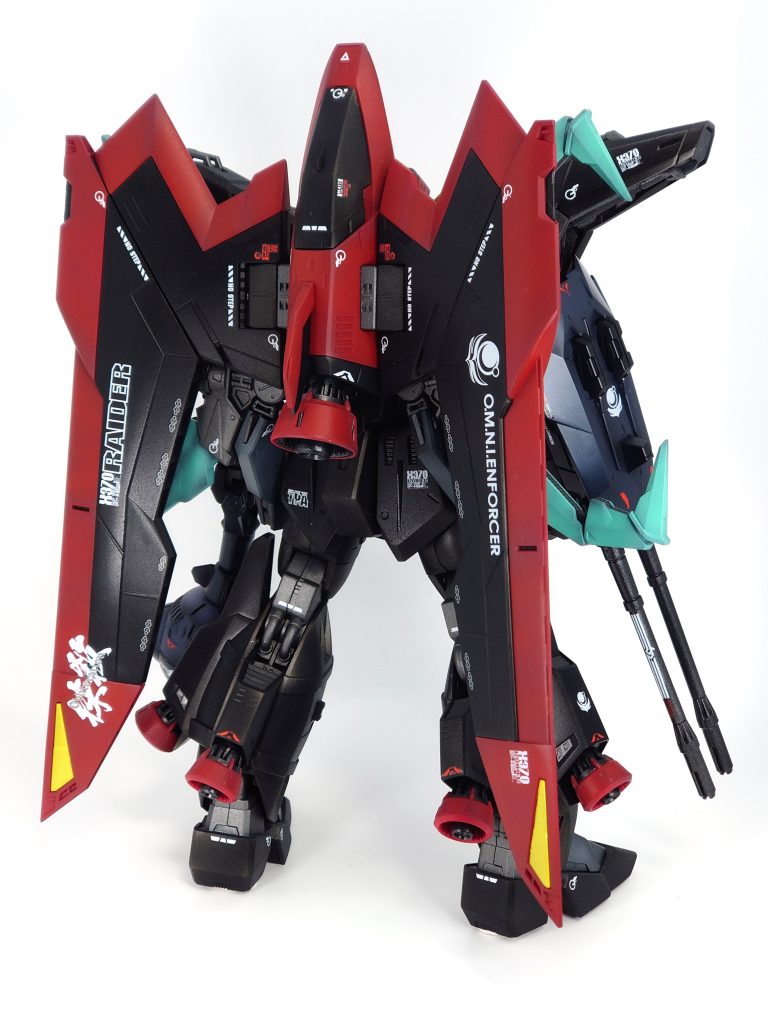 MGと違って内部フレームを省いていることもあり作りやすく、かといって見える箇所のディテールはキチンとあります☺️