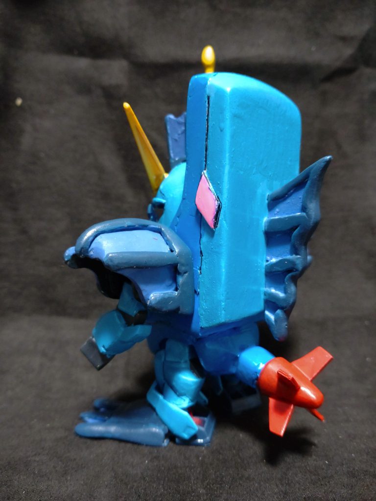 普段プラ板制作などしない改造素人が手を出すべきでは無いと思いながらも好きな機体なので、作ってしまいました！色々雑ですが、ご覧頂ければ嬉しいです。