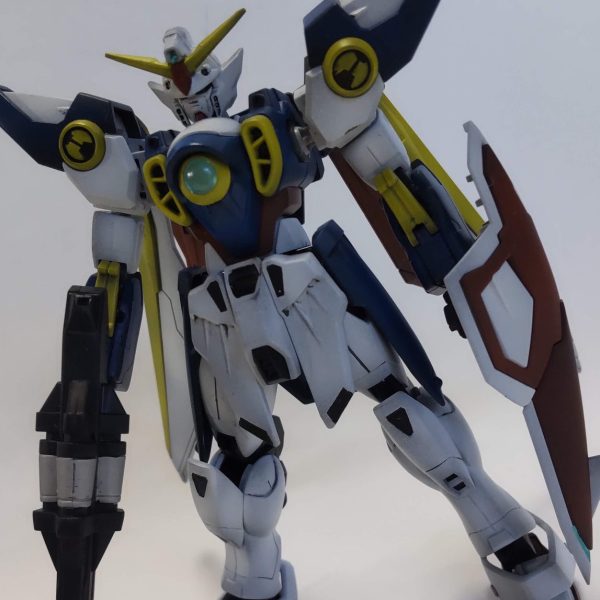 HG ウイングガンダム