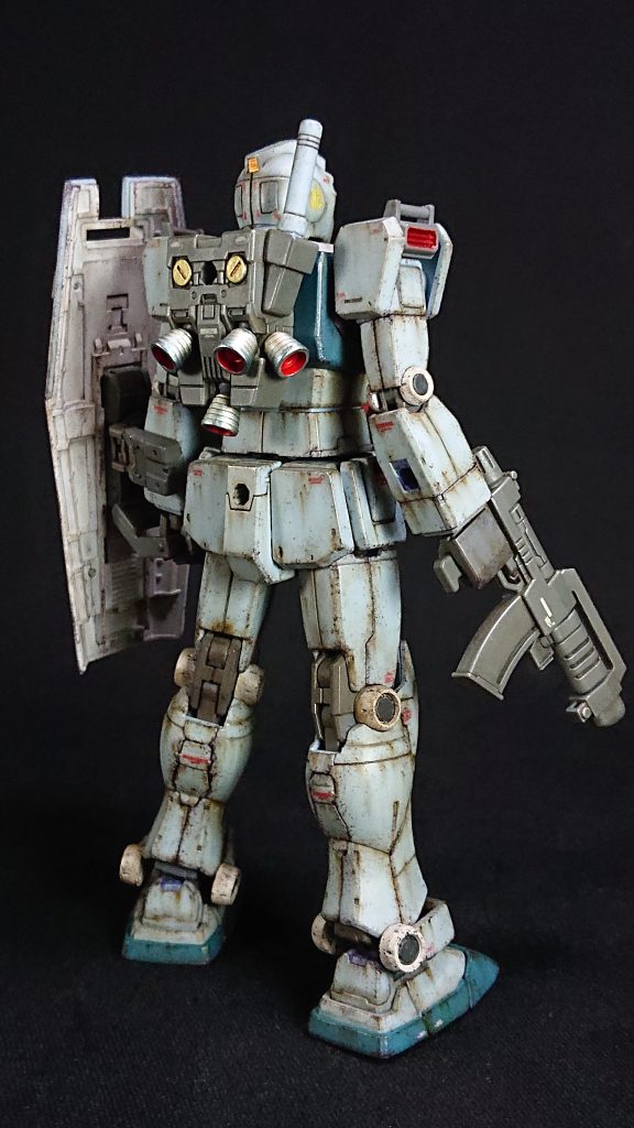 「ククルスドアンの島」は、子供と一緒に観に行った思い出の映画となりました。まさか、ファーストガンダムが活躍する映画を自分の子供と再び観ることになろうとは、夢にも思っていませんでした。映画はとても良かったのですが、スレッガーのジムが劇中でもう少し活躍している場面が見たかったです。